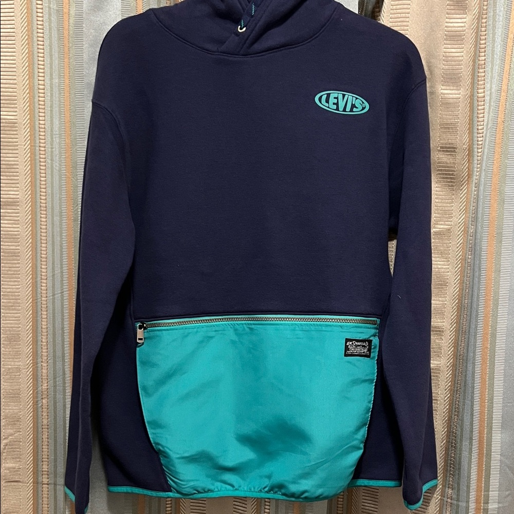 Levi's Dark Blue and Aqua Sweatshirt